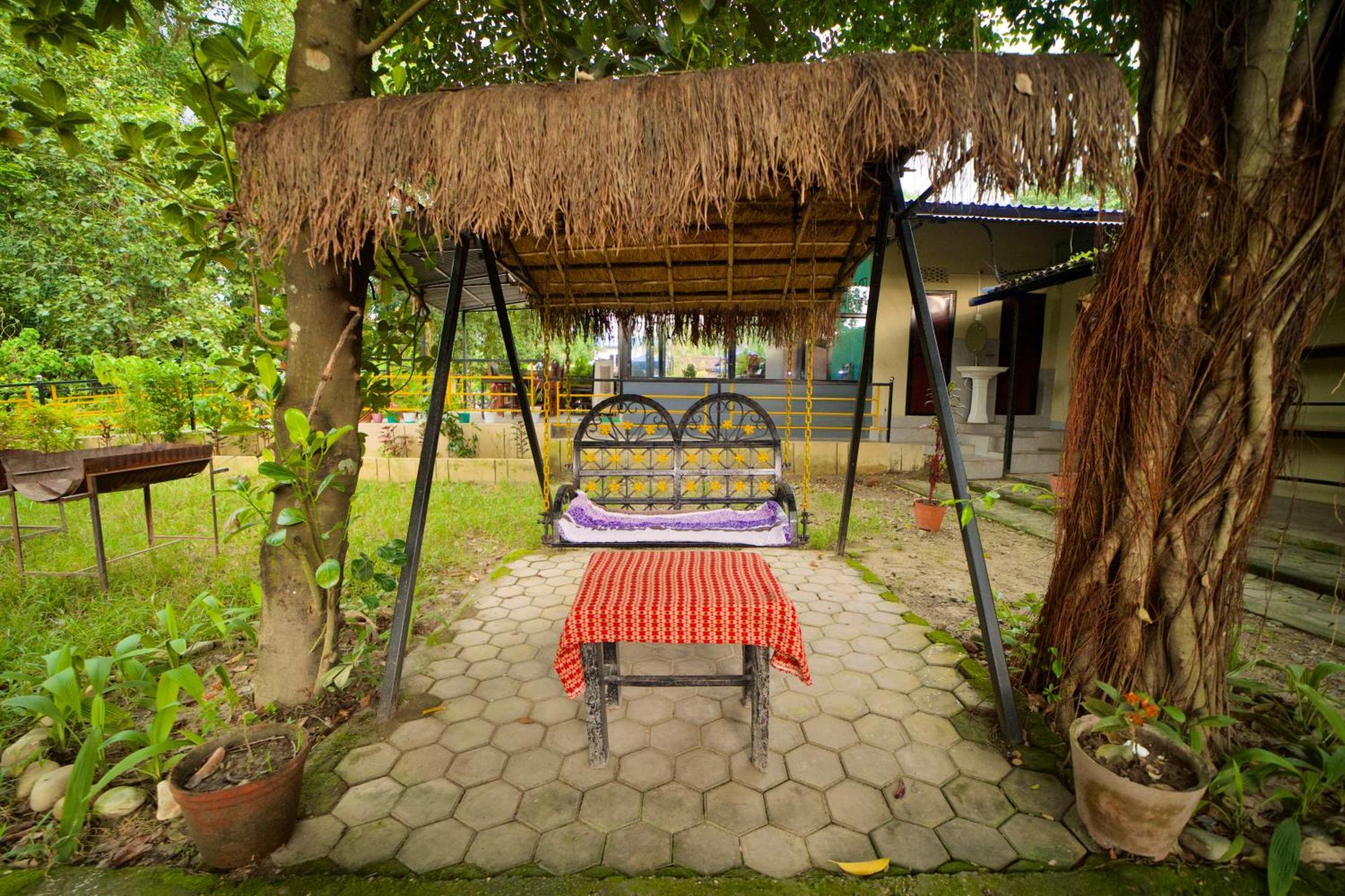 Chitwan Gaida Lodge - Animal Lovers & Birdwatchers Paradise โซราฮา ภายนอก รูปภาพ