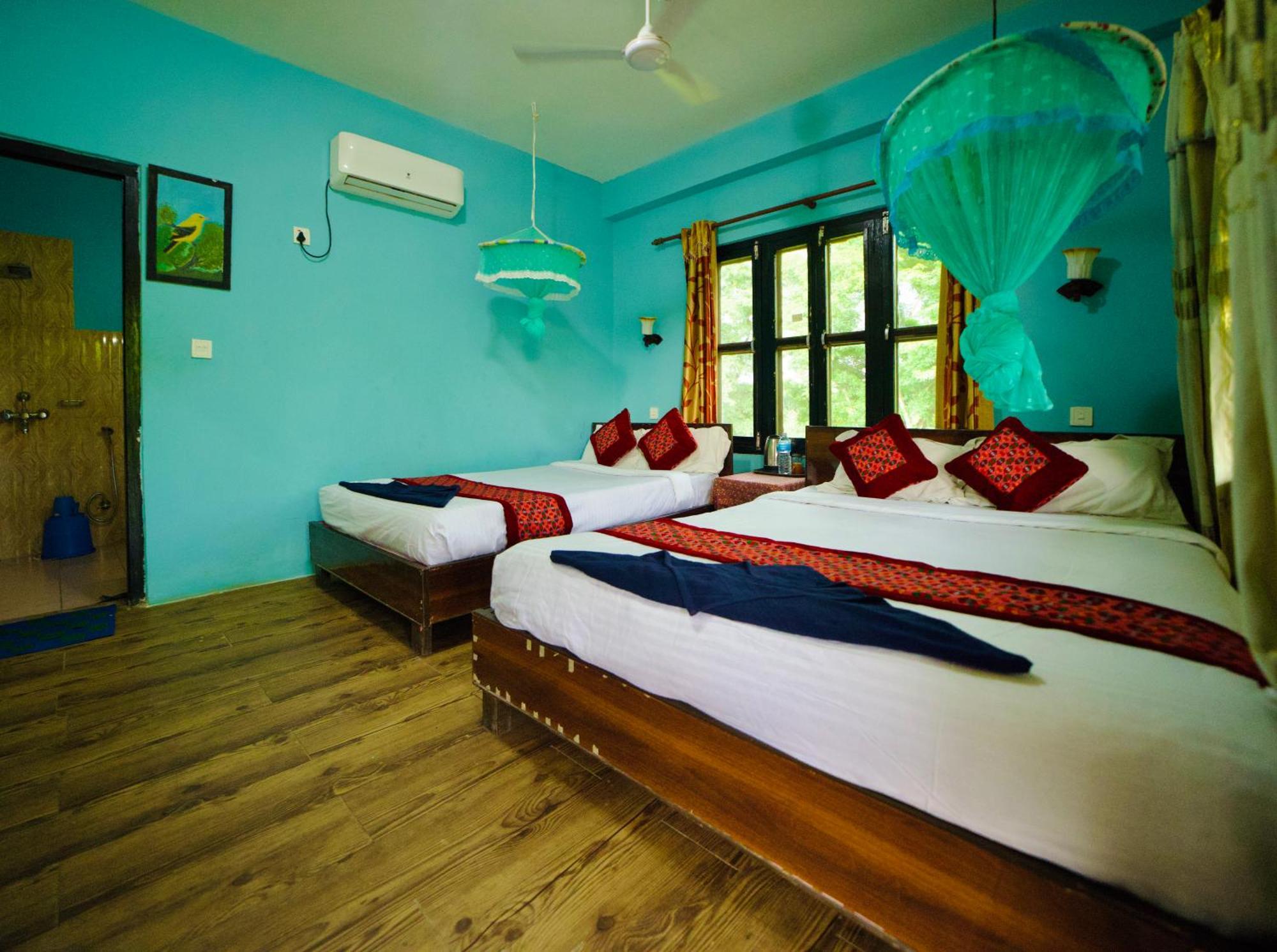 Chitwan Gaida Lodge - Animal Lovers & Birdwatchers Paradise โซราฮา ภายนอก รูปภาพ