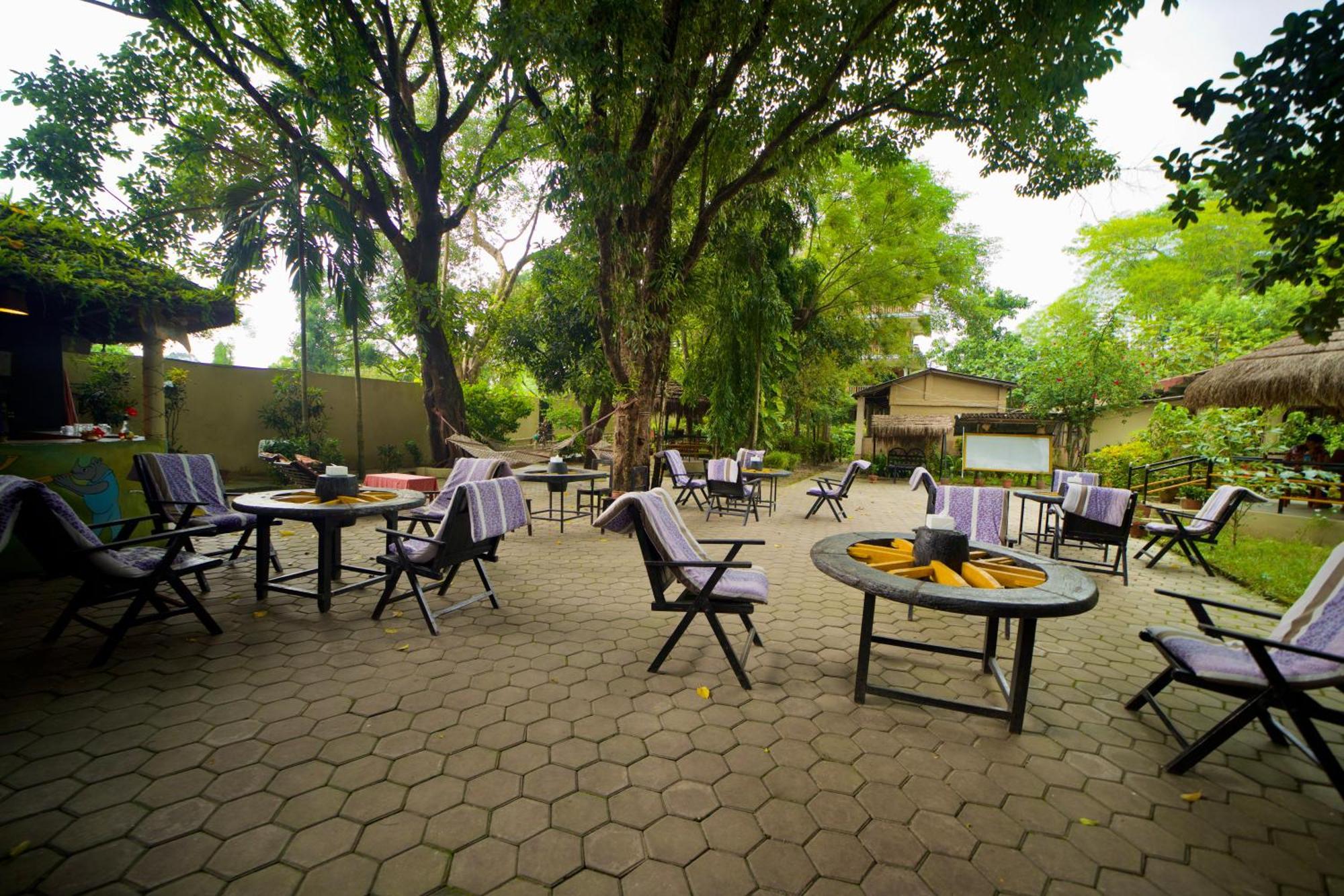 Chitwan Gaida Lodge - Animal Lovers & Birdwatchers Paradise โซราฮา ภายนอก รูปภาพ