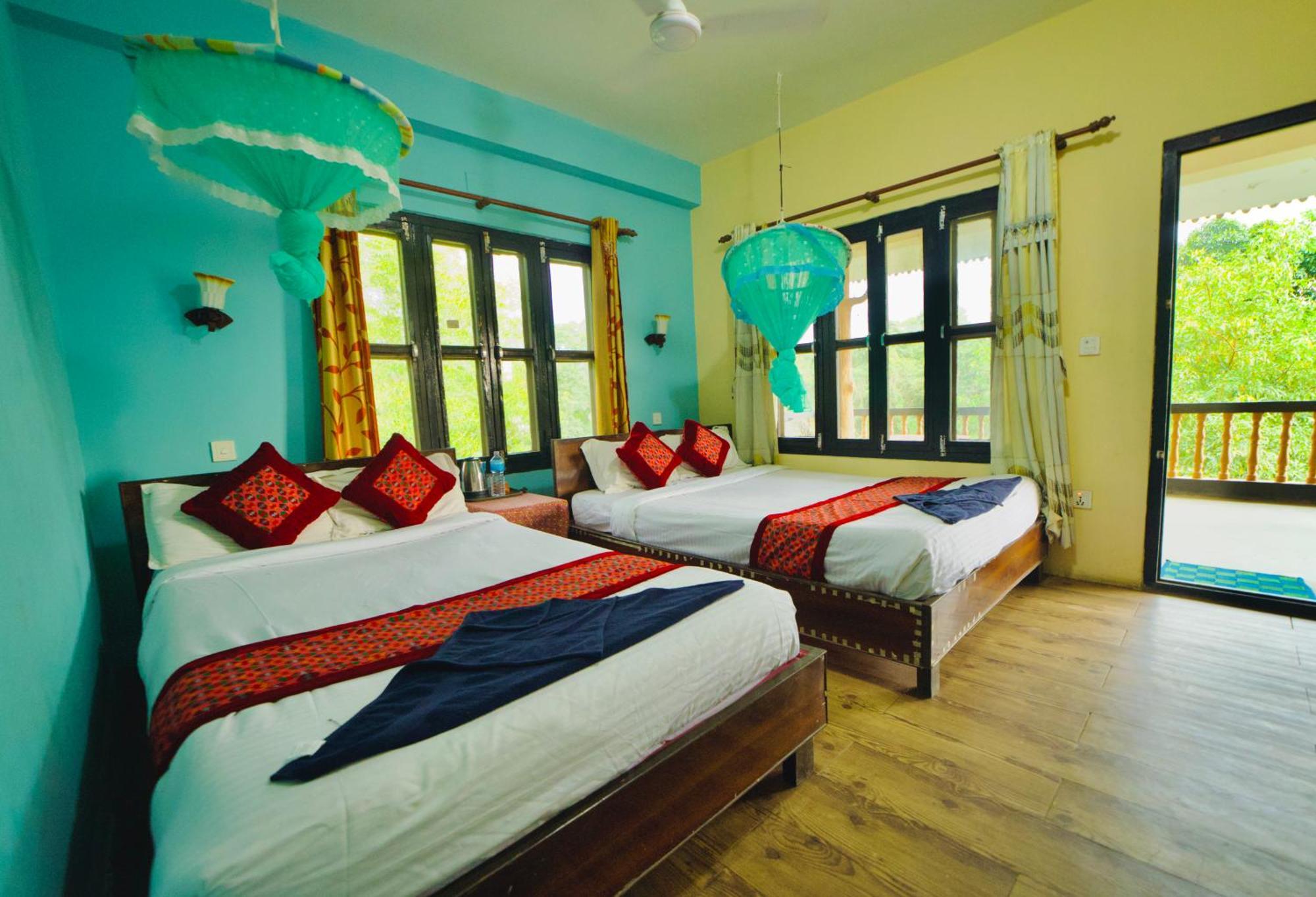 Chitwan Gaida Lodge - Animal Lovers & Birdwatchers Paradise โซราฮา ภายนอก รูปภาพ
