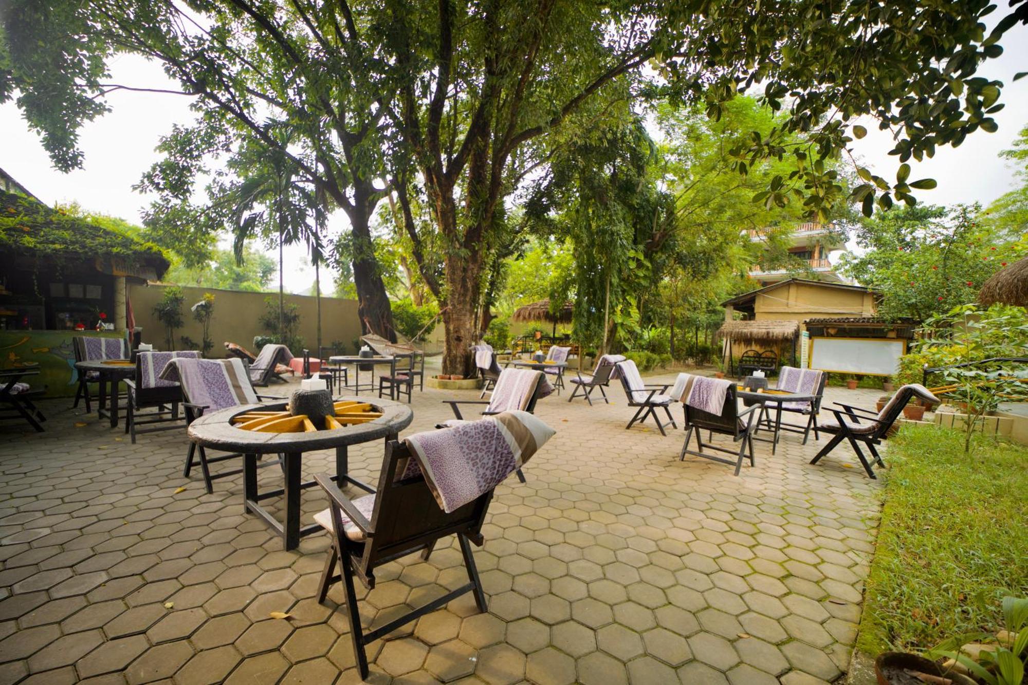Chitwan Gaida Lodge - Animal Lovers & Birdwatchers Paradise โซราฮา ภายนอก รูปภาพ